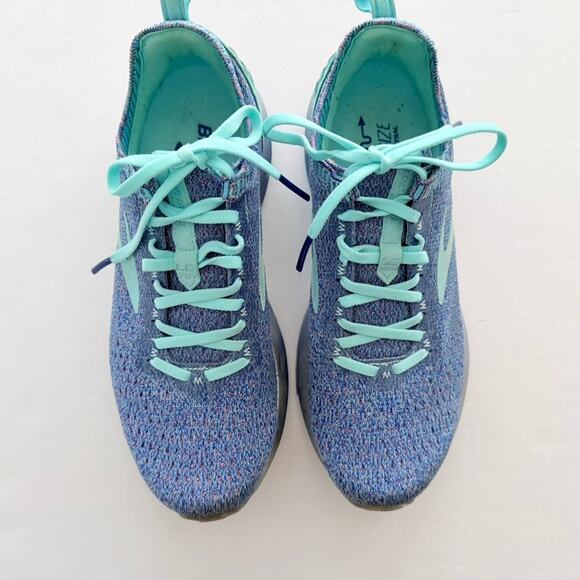 Brooks Levitate 2 Periwinkle Blue Teal Size 8 Knit Run Gym Walk Comfort Worn 1X - Picture 3 of 9